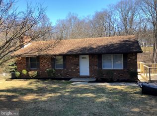 6909 Pine Hill Ct, Marriottsville, MD 21104