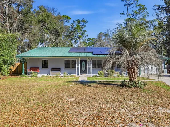 917 SW 2nd Ave, Trenton, FL 32693