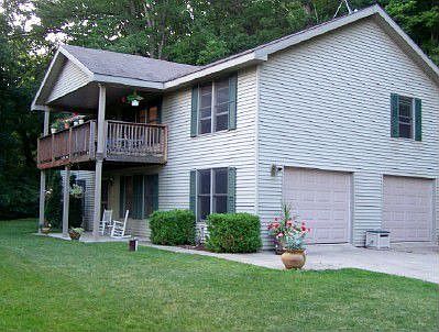 2nd image of W302A Cedar Valley Rd