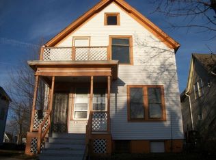 2011 N 31st St, Milwaukee, WI 53208