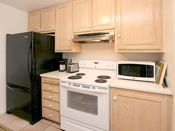 5th image of 1133 Callas Ln APT 1