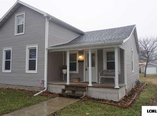 614 Lincoln Ave, Lincoln, IL 62656