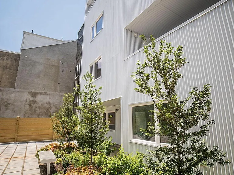 1331 N Randolph St #9 — Photo 11