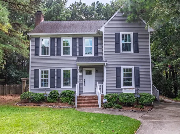 12 Cobble Glen Ct, Durham, NC 27713