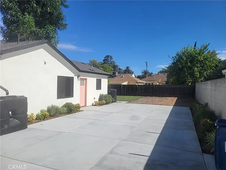 14138 Archwood — Photo 4
