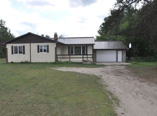 124 E Prosper Rd, Falmouth, MI 49632