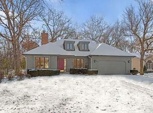 103 Golfview Rd, Lake Zurich, IL 60047