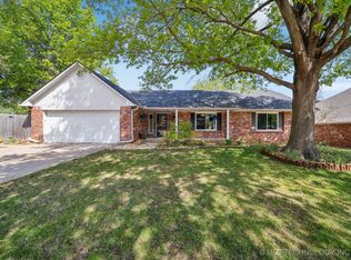 8405 E 106th St, Tulsa, OK 74133