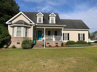 2766 Spartan Dr, Grimesland, NC 27837