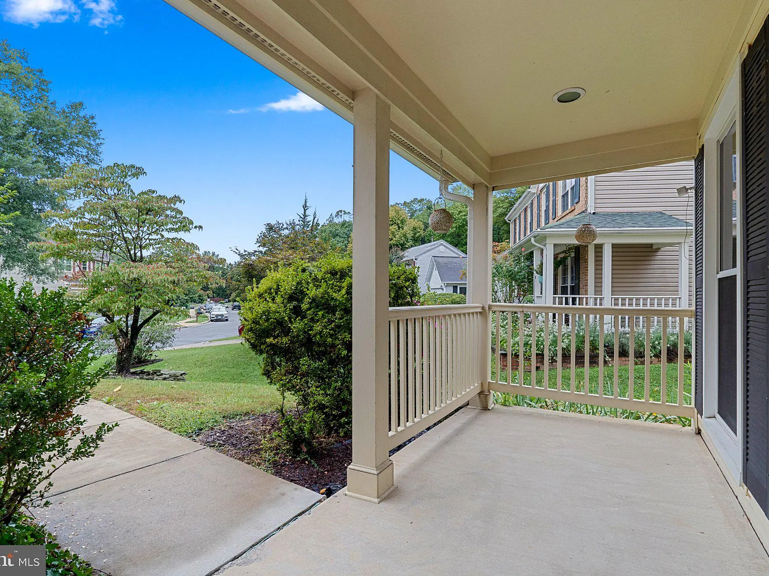 4 bed, 2.5 bath, 2166 sqft, $4,150 — Photo 4