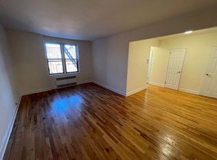 43-07 39th Pl #5H, Sunnyside, NY 11104