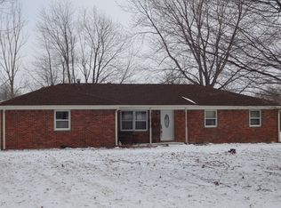 10857 N Little Point Rd, Stilesville, IN 46180