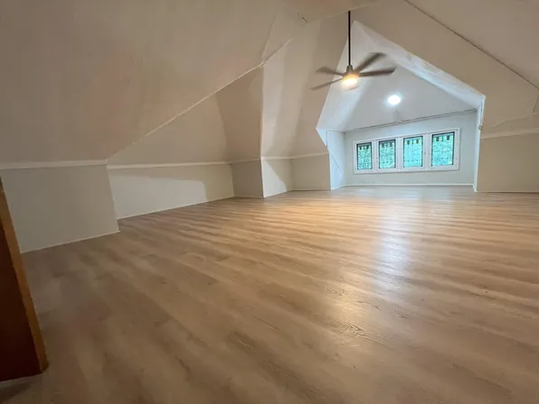 201 N Cuyler Ave APT 3, Oak Park, IL 60302