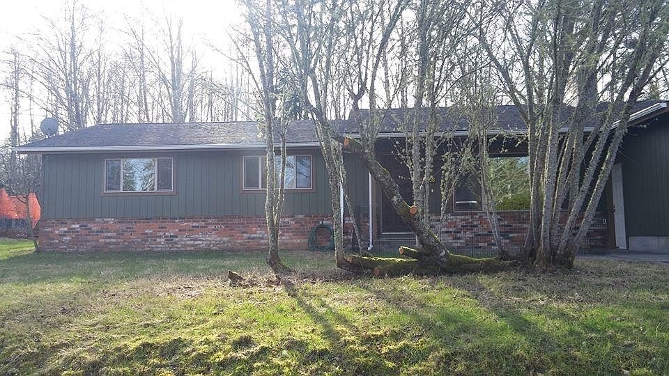 1st image of 35358 Woodland Ln
