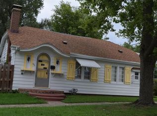 530 S McClellan St, Decatur, IL 62522