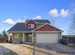 2014 Gettysburg Dr, Cheyenne, WY 82001