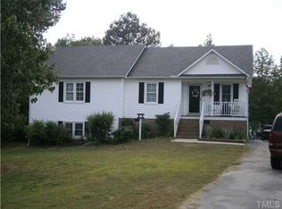 111 Riders Ridge Ln, Willow Spring, NC 27592