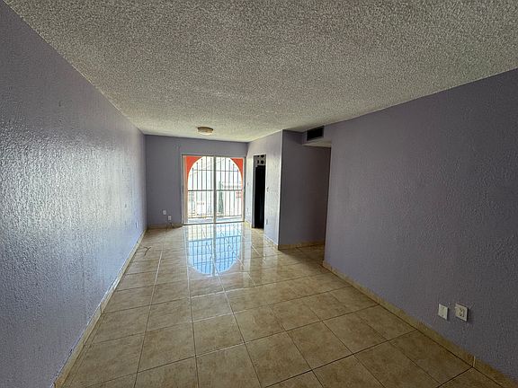 2nd image of 420 NW 12th Ave APT 22