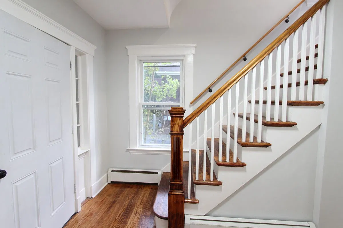 3 bed, 2.0 bath, 1509 sqft, $3,200 — Photo 4