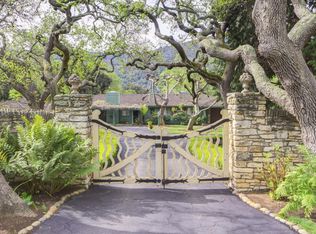 11 Los Robles Dr, Carmel Valley, CA 93924