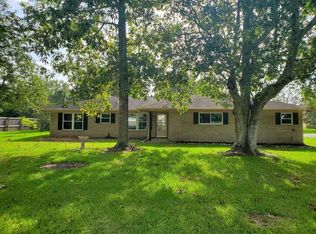 10985 Glenoaks St, Beaumont, TX 77705