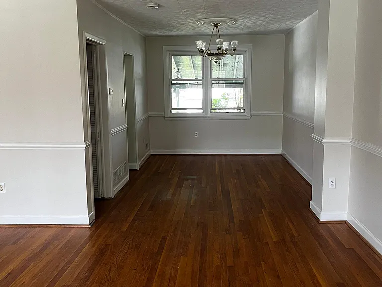 2214 Ellen Ave — Photo 9