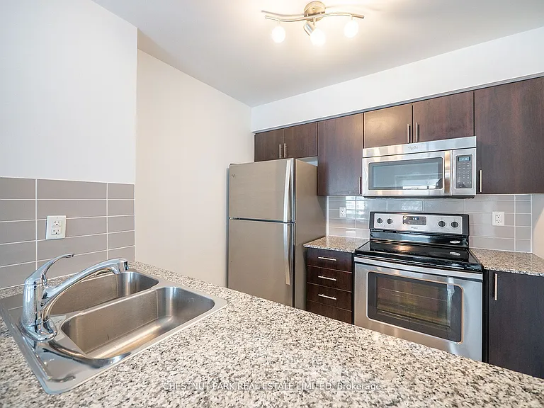 1410 Dupont St #610 — Photo 9