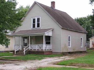 1115 S 4th St, Clinton, IN 47842