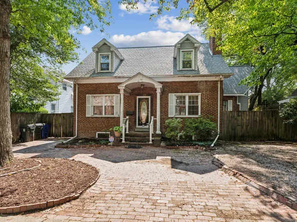 7305 Hopkins Ave, College Park, MD 20740