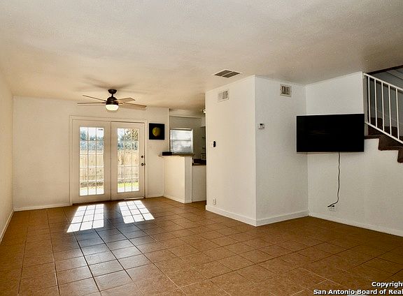 5th image of 7322 Oak Manor Dr APT 32