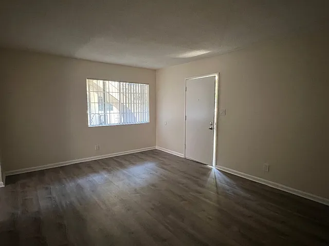 5051 Orange Ave #8 — Photo 5