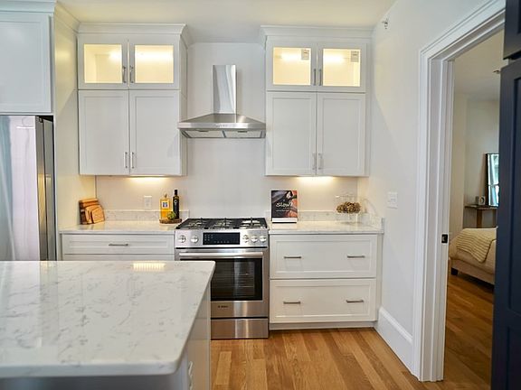 5th image of 40 Federal St #A