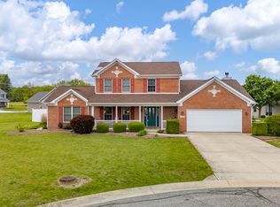 9512 W Thurston Ct, Yorktown, IN 47396