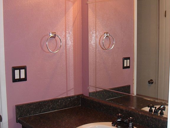 2nd floor bathroom