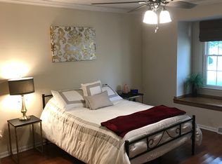 1261 Wells St, Valparaiso, IN 46385