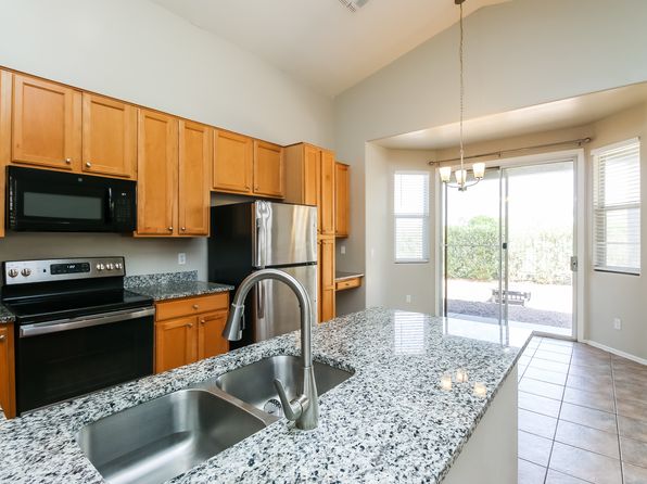 2636 E Calle Del Norte Dr