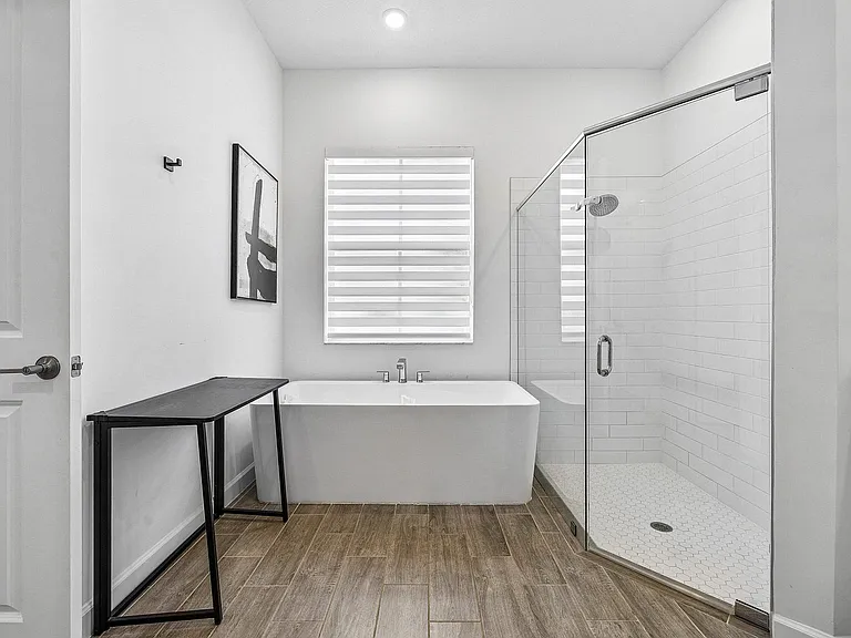 655 Hookline Cir — Photo 27