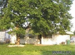 1107 Saint Clement Dr, Cahokia, IL 62206