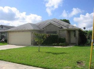 8006 Chestnut Barr Dr, Converse, TX 78109