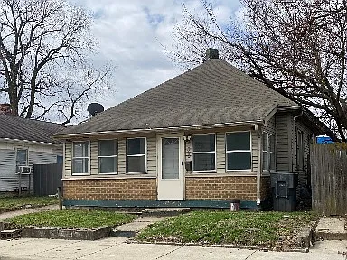 230 Villa Ave