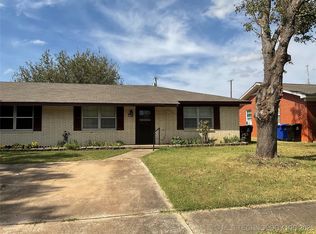 510 N 10th St, Broken Arrow, OK 74012