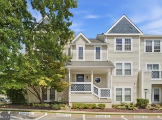 Grays Pointe, Fairfax, VA 22033