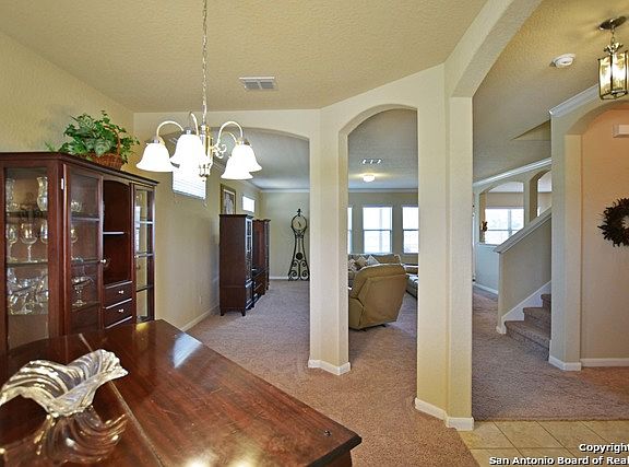 4th image of 8450 Cedar Mdws