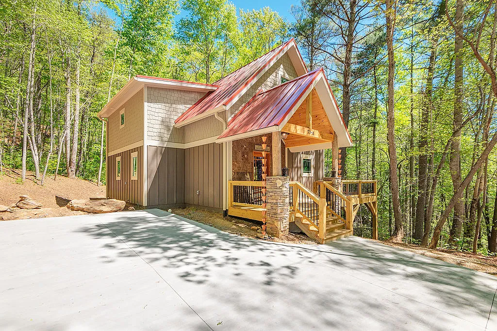 77 Fox Den Rd — Photo 1