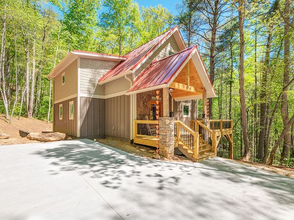 77 Fox Den Rd, Asheville, NC 28805 – 3-bedroom rental in Asheville