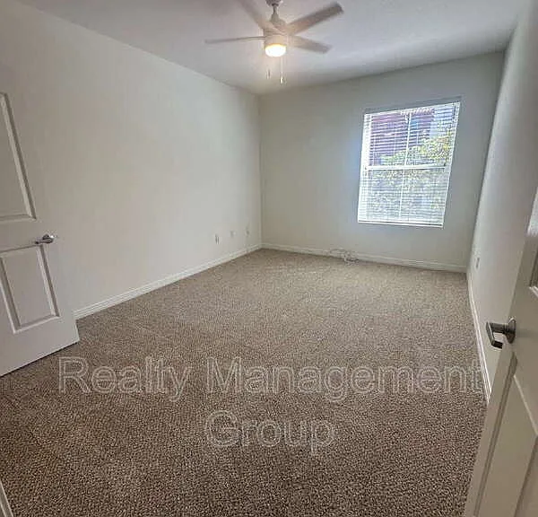 301 W G St #307 — Photo 7