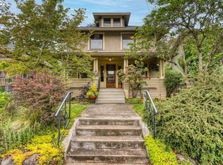 7043 NE Everett St, Portland, OR 97213