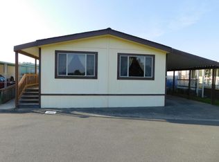 2074 Mustang Ln, Arcata, CA 95521