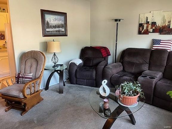 2nd image of 10673 Carroll Wood Way