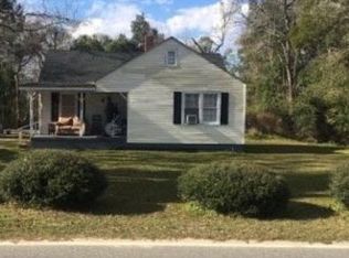 562 S Macon St, Jesup, GA 31545